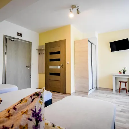 Stolowianka- Basen Pensión 3*